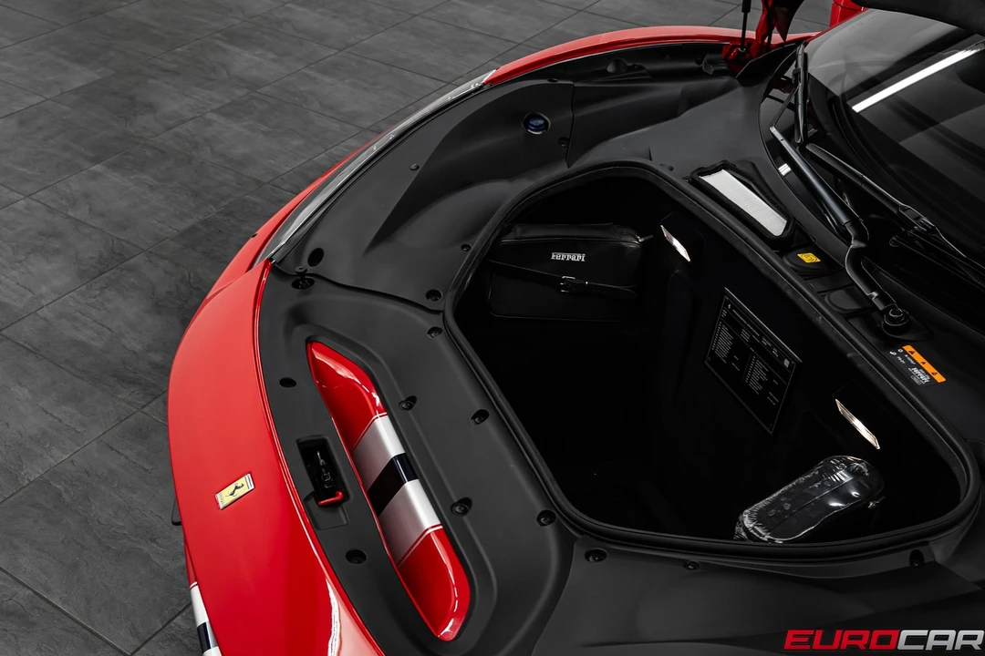 2019 Ferrari 488 GTB - Image 11 of 31