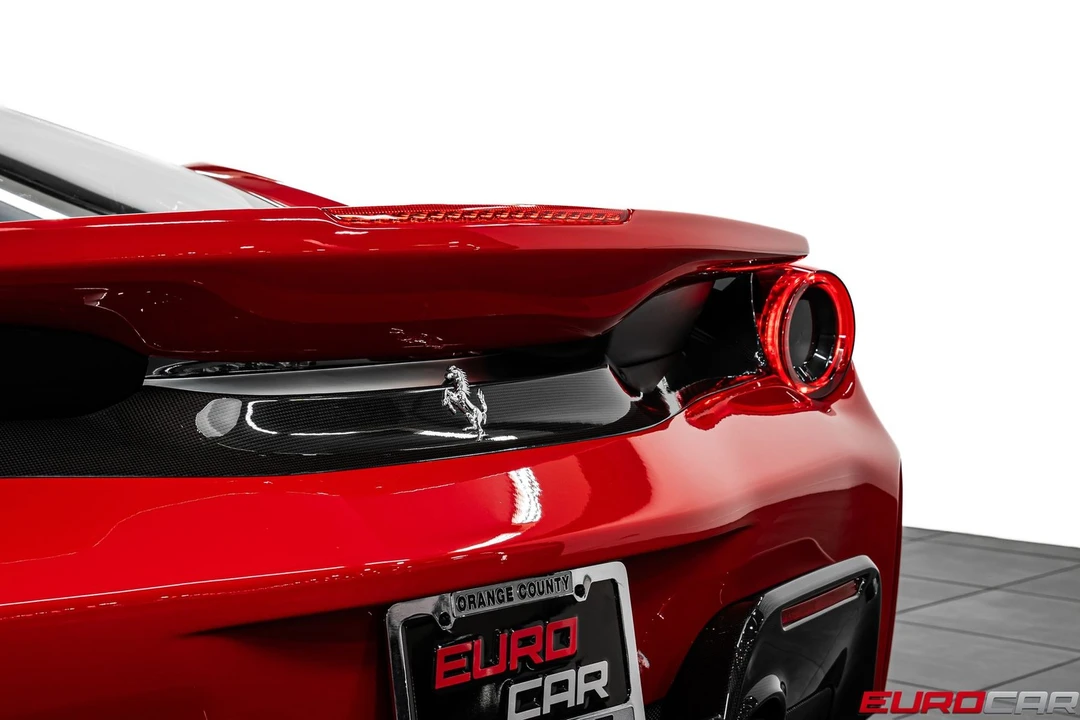 2019 Ferrari 488 GTB - Image 29 of 31