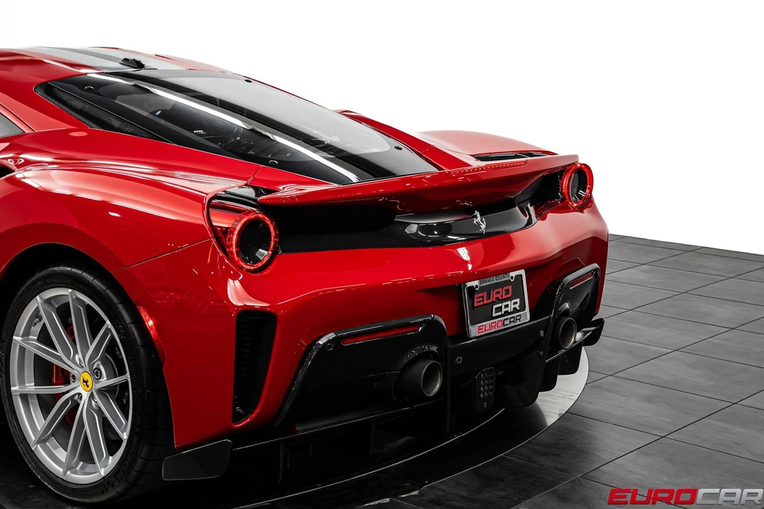 2019 Ferrari 488 GTB - Image 24 of 31