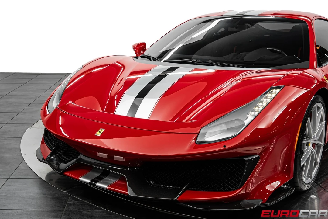 2019 Ferrari 488 GTB - Image 17 of 31