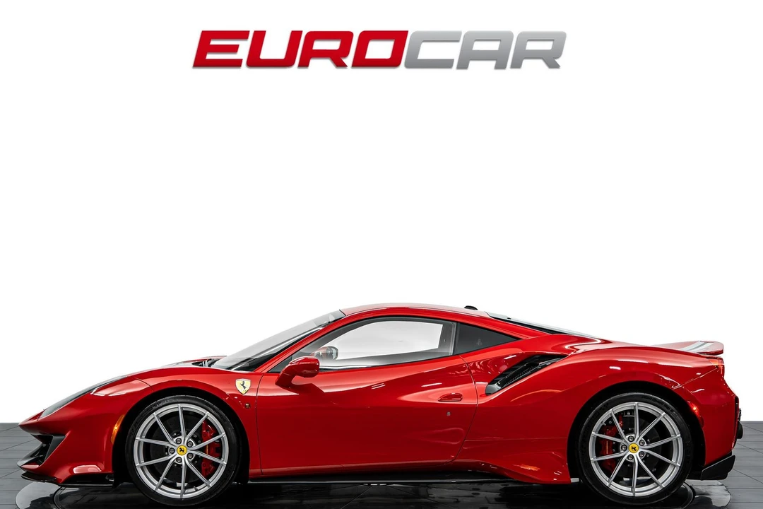 2019 Ferrari 488 GTB - Image 2 of 31