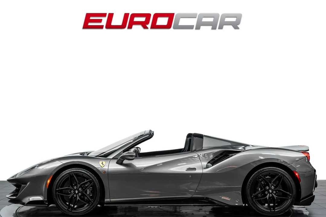 2019 Ferrari 488 GTB - Image 2 of 31
