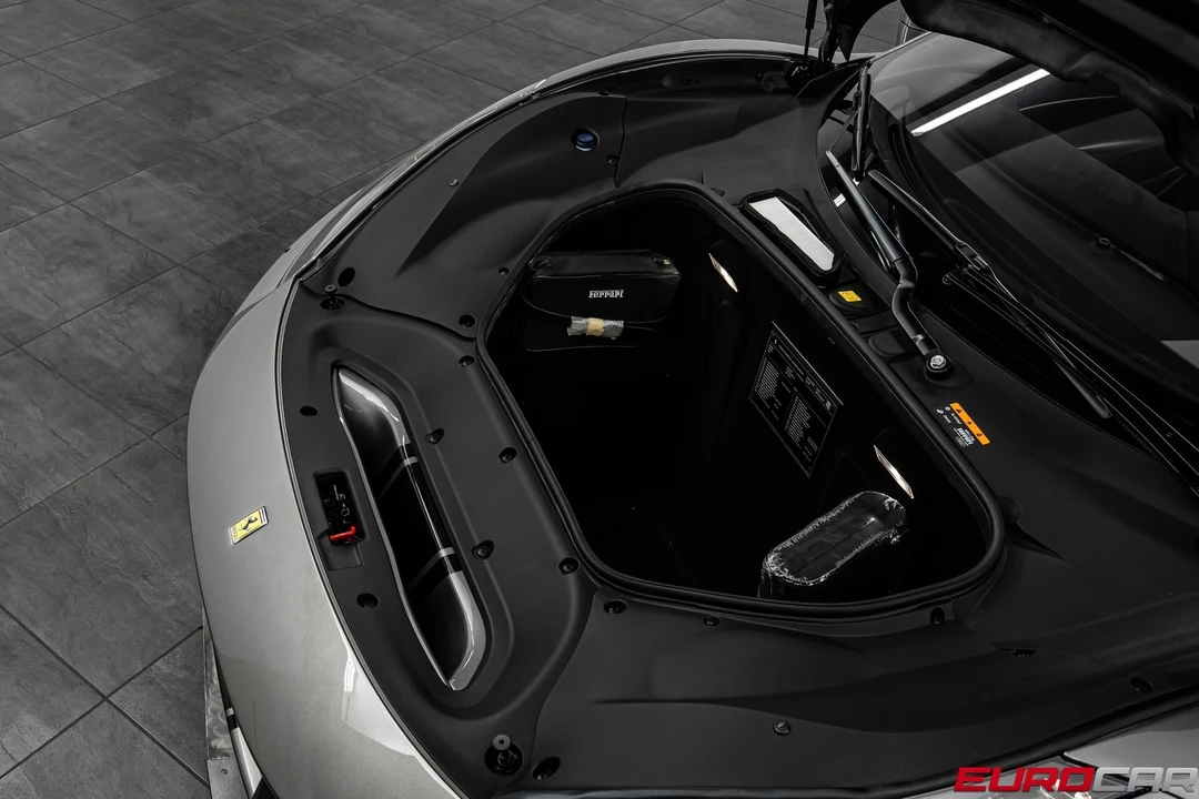 2019 Ferrari 488 GTB - Image 13 of 31