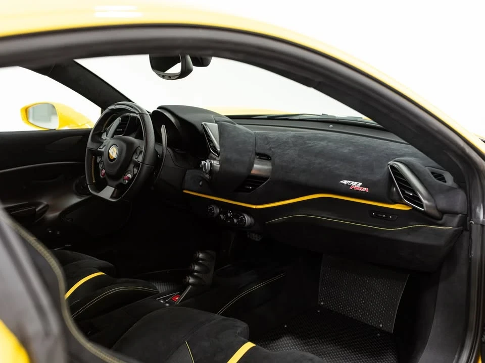 2019 Ferrari 488 Pista - Image 8 of 20