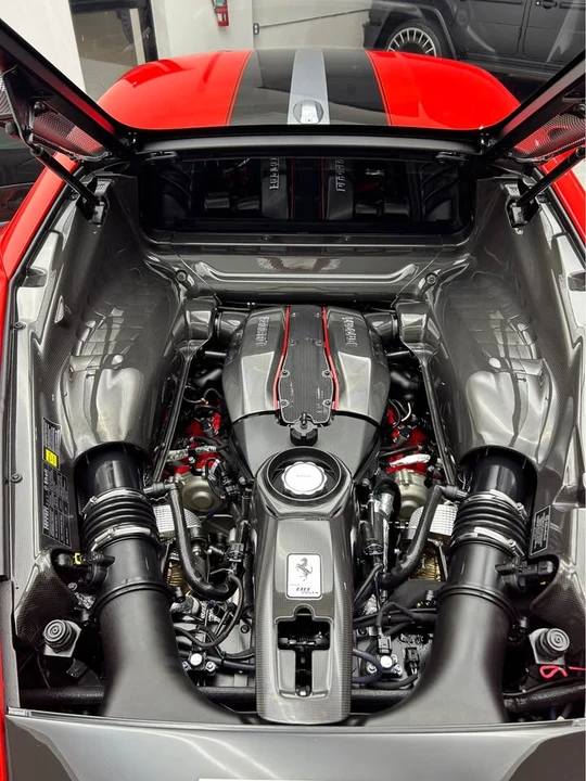 2019 Ferrari 488 Pista - Image 19 of 20