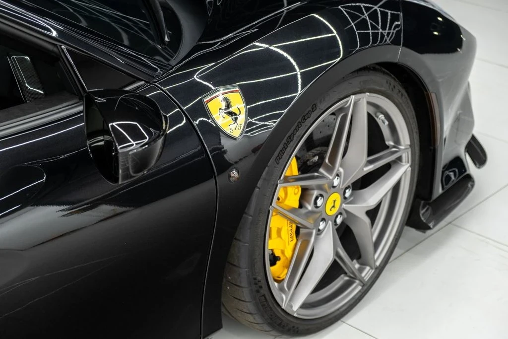 2019 Ferrari 488 Pista - Image 12 of 21