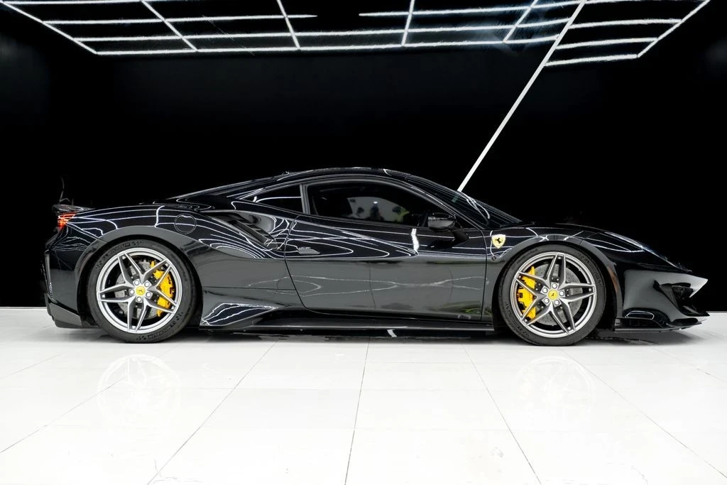 2019 Ferrari 488 Pista - Image 9 of 21