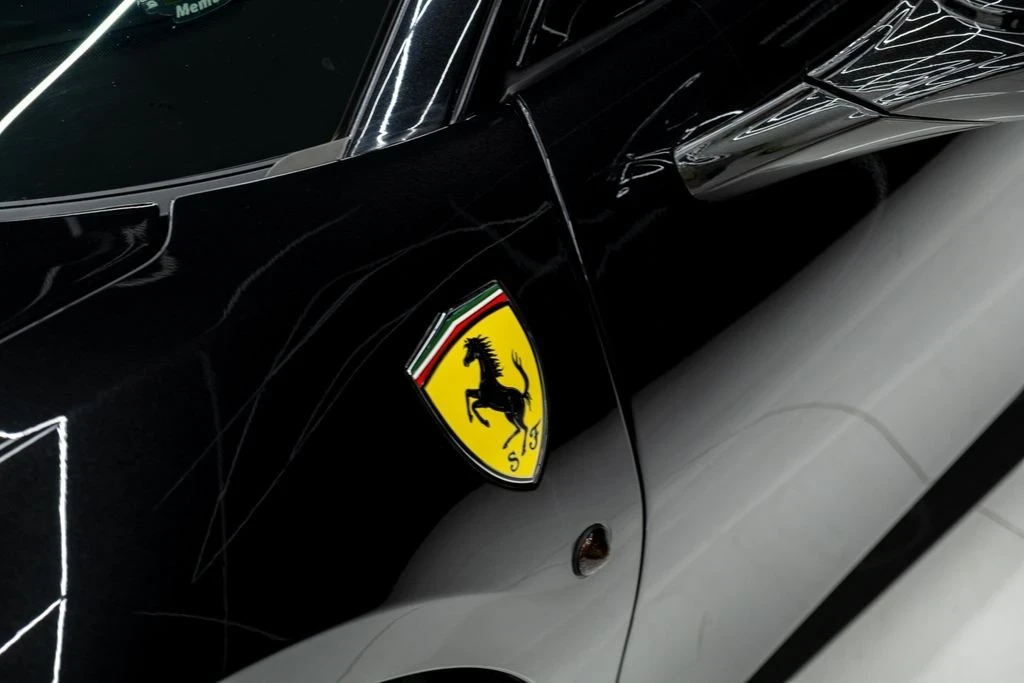 2019 Ferrari 488 Pista - Image 21 of 21