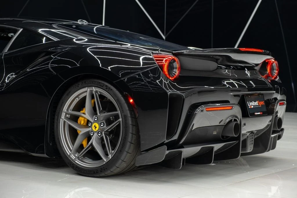 2019 Ferrari 488 Pista - Image 13 of 21