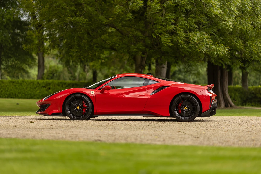 2019 Ferrari 488 Pista - Image 4 of 31