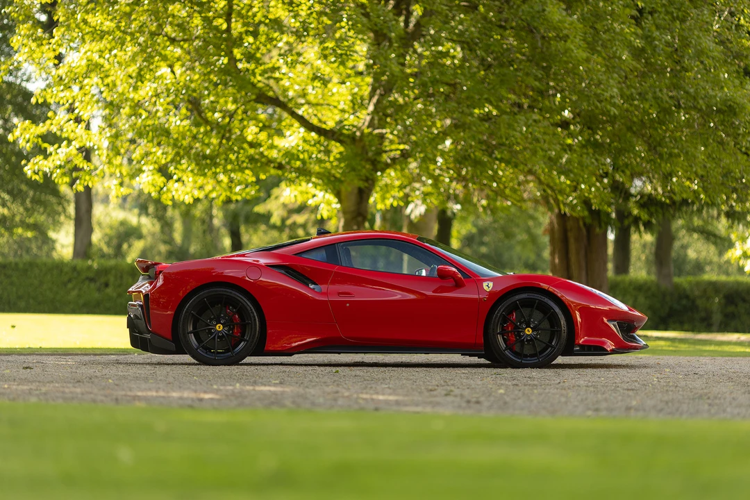2019 Ferrari 488 Pista - Image 8 of 31