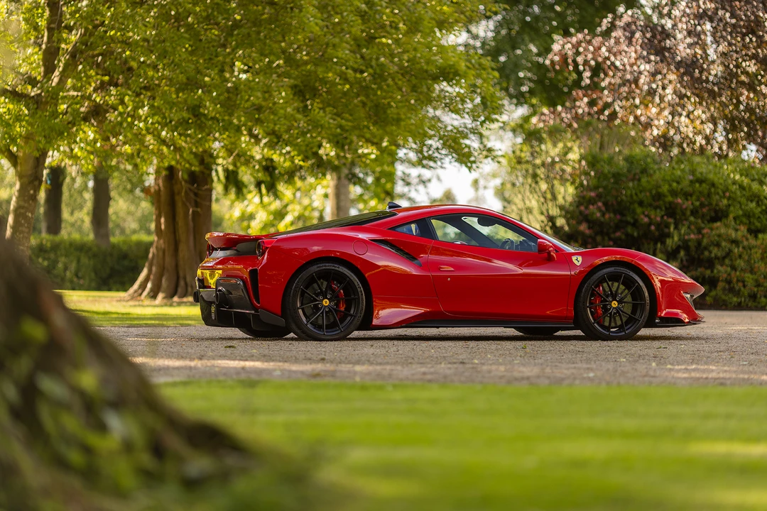 2019 Ferrari 488 Pista - Image 15 of 31