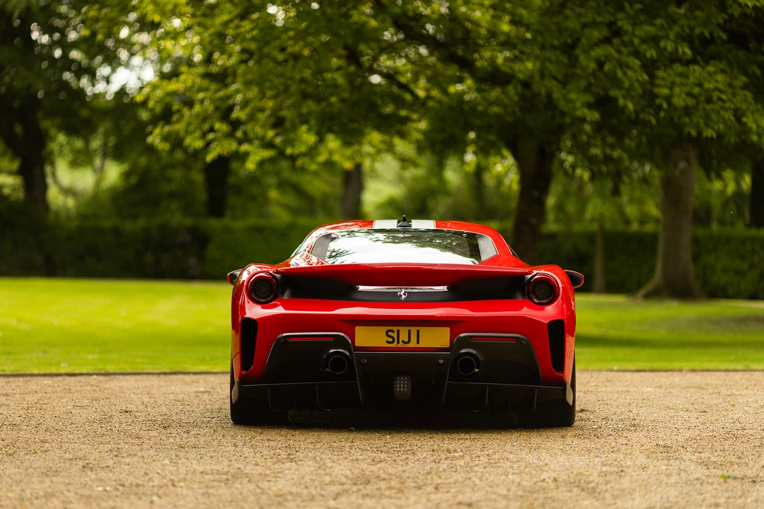 2019 Ferrari 488 Pista - Image 13 of 31