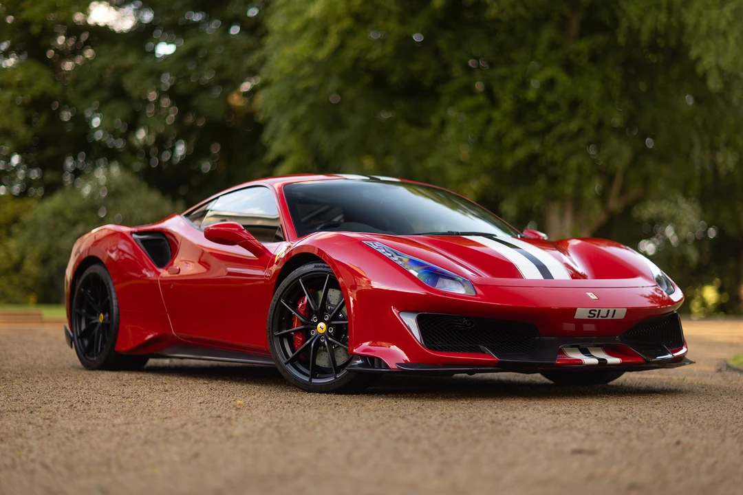 2019 Ferrari 488 Pista - Image 17 of 31