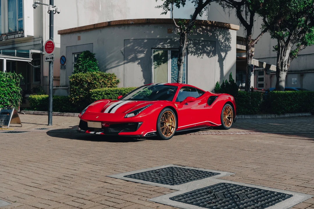 2019 Ferrari 488 Pista - Image 3 of 31