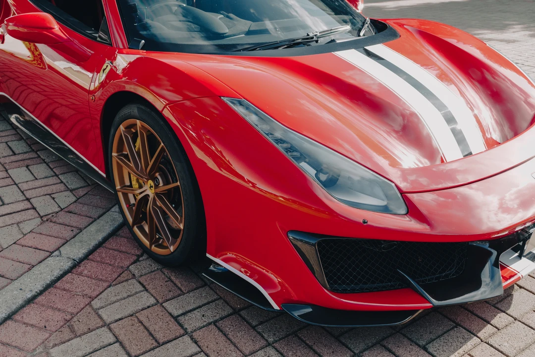 2019 Ferrari 488 Pista - Image 13 of 31