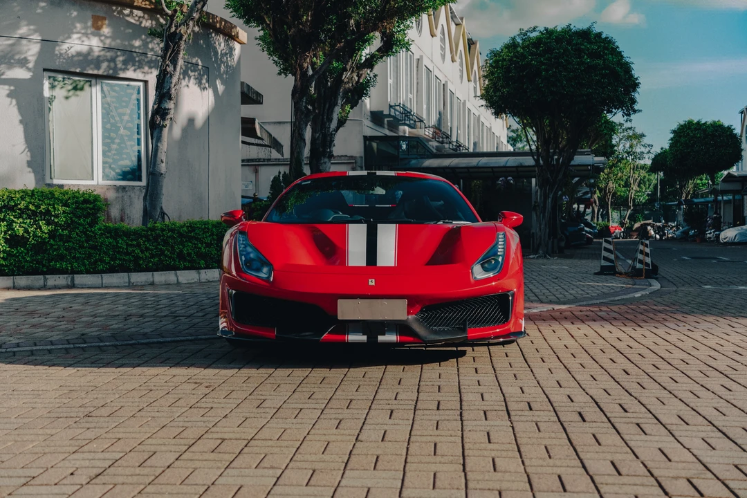 2019 Ferrari 488 Pista - Image 2 of 31