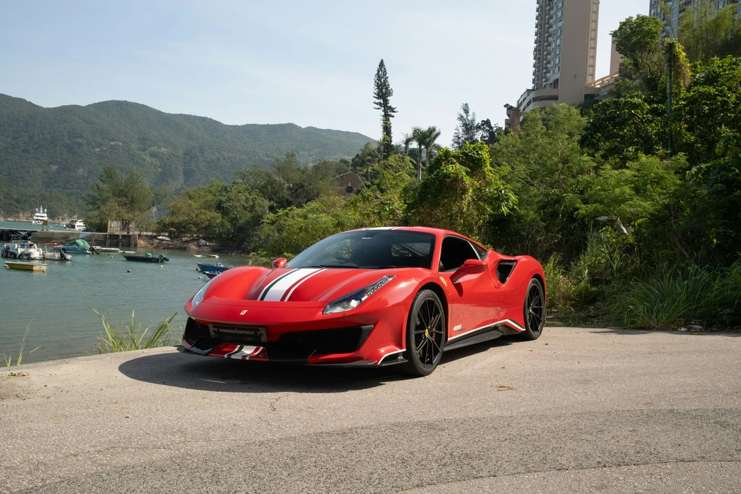 2019 Ferrari 488 Pista - Image 16 of 21