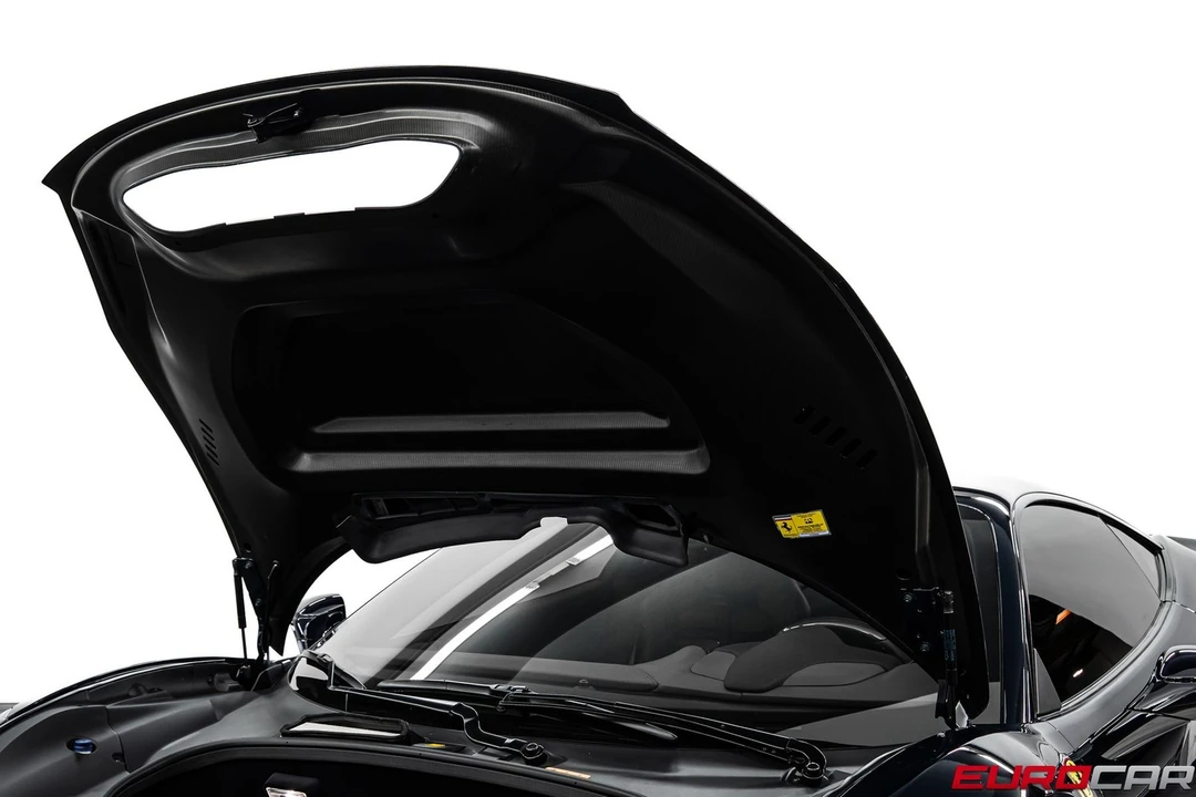 2019 Ferrari 488 Pista - Image 11 of 31