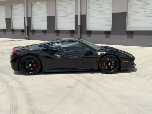 2019 Ferrari 488 Pista - Image 2 of 21