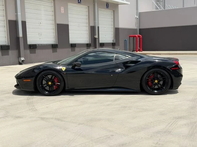 2019 Ferrari 488 Pista - Image 8 of 21