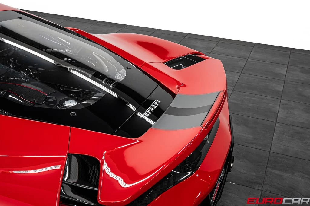 2019 Ferrari 488 Pista - Image 22 of 31