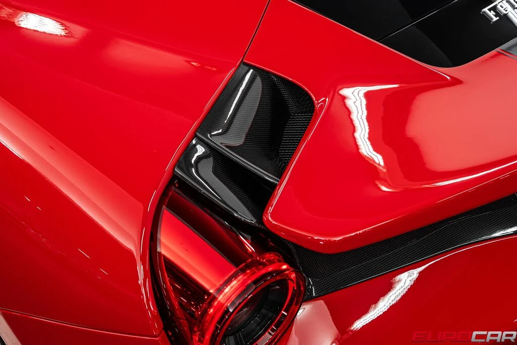 2019 Ferrari 488 Pista - Image 24 of 31