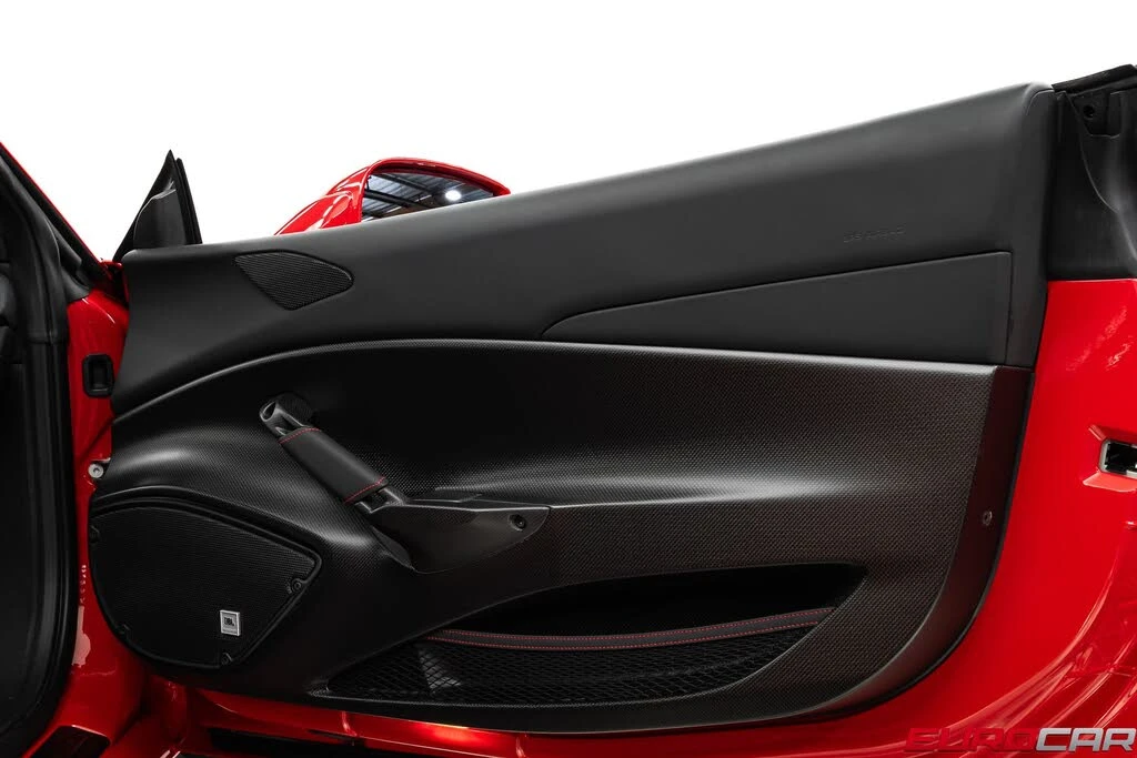 2019 Ferrari 488 Pista - Image 31 of 31