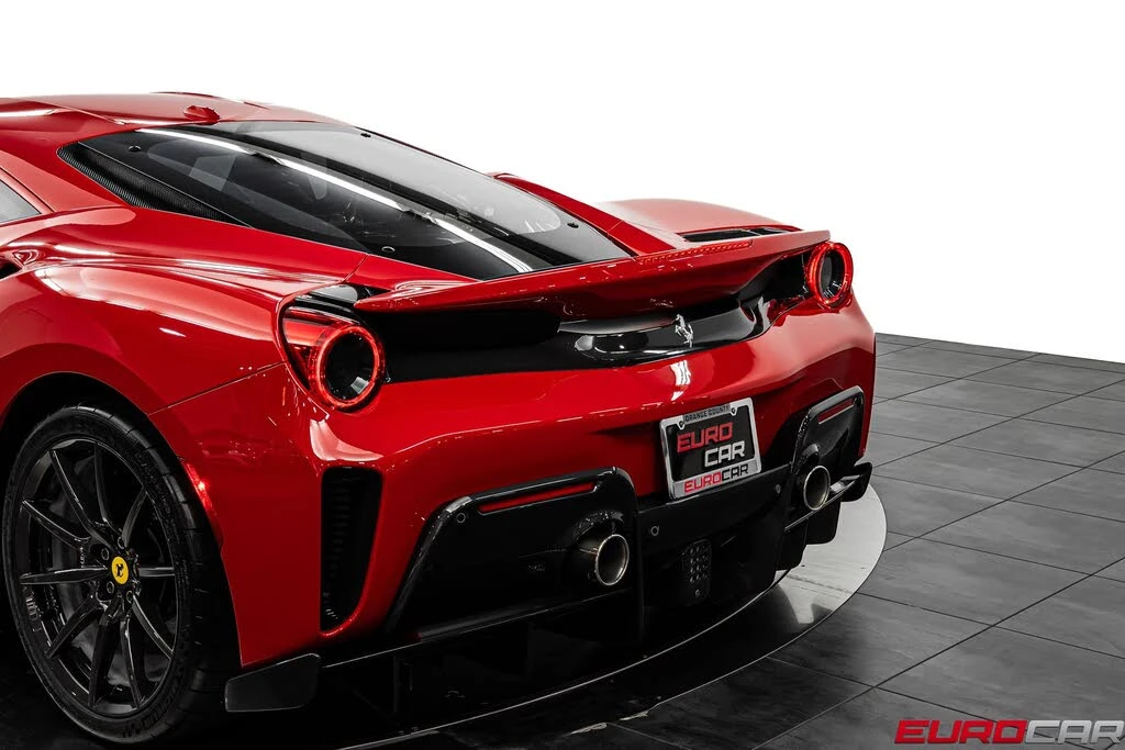 2019 Ferrari 488 Pista - Image 21 of 31