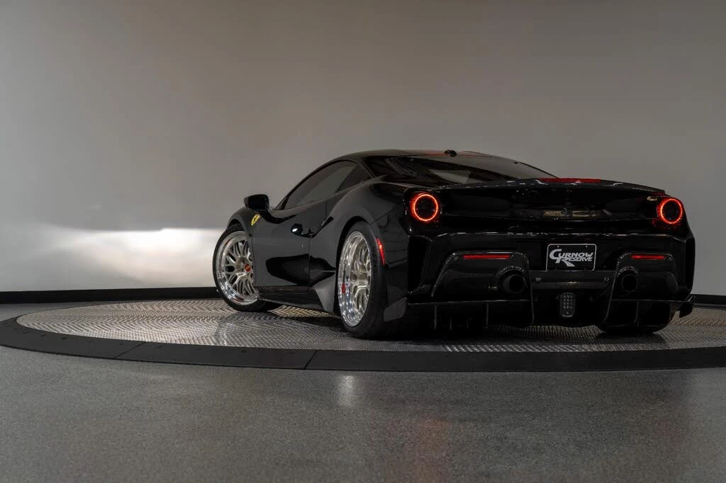 2019 Ferrari 488 Pista - Image 22 of 31