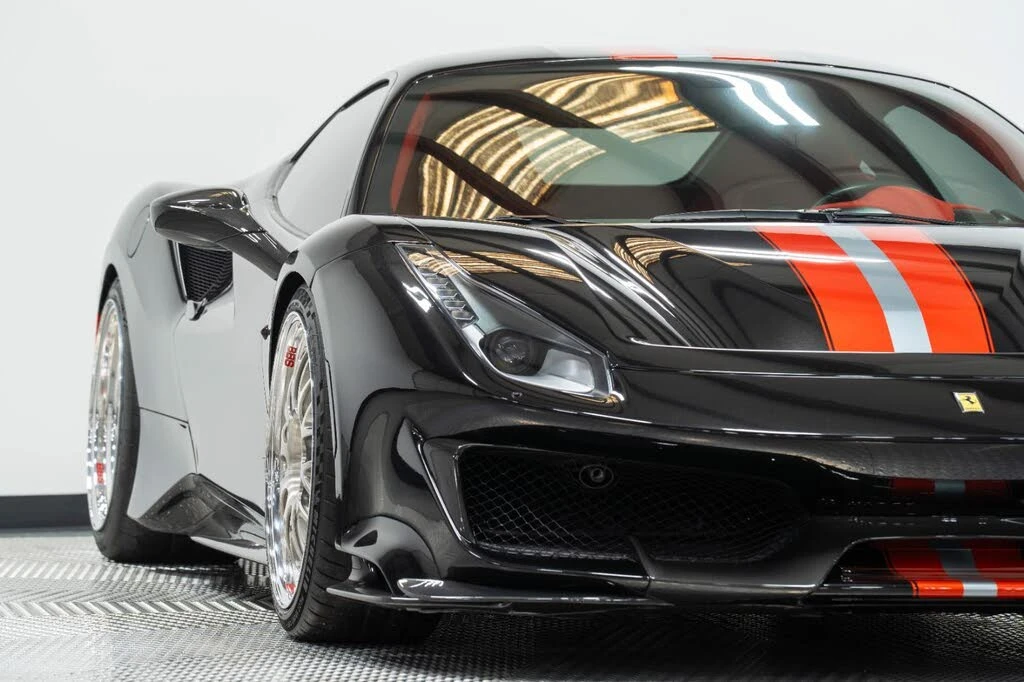 2019 Ferrari 488 Pista - Image 2 of 31