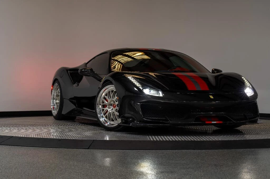 2019 Ferrari 488 Pista - Image 26 of 31