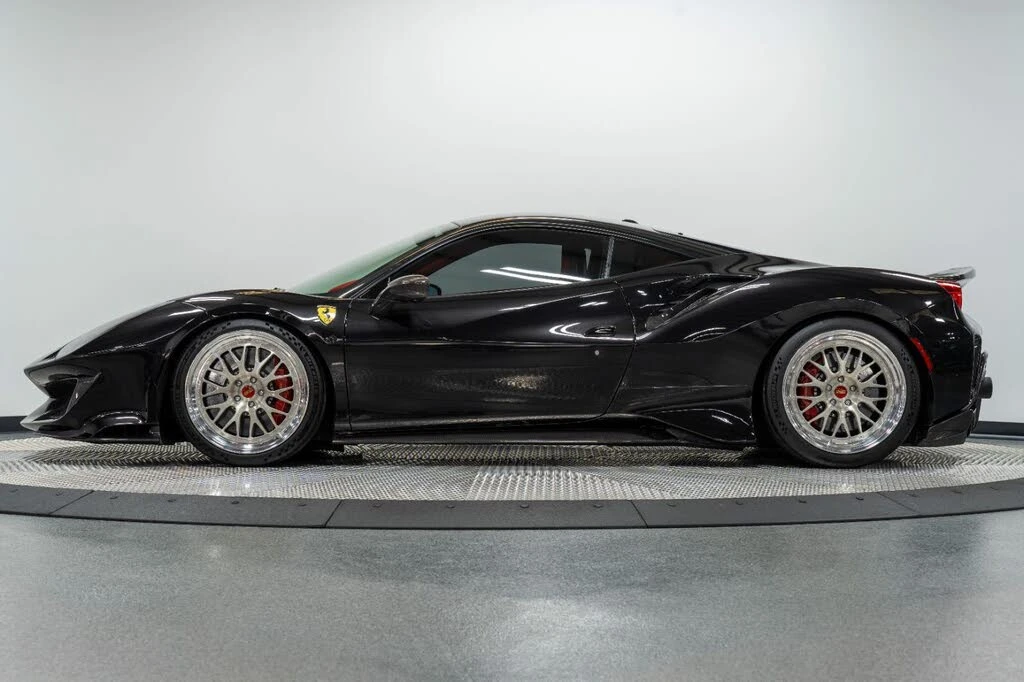 2019 Ferrari 488 Pista - Image 8 of 31