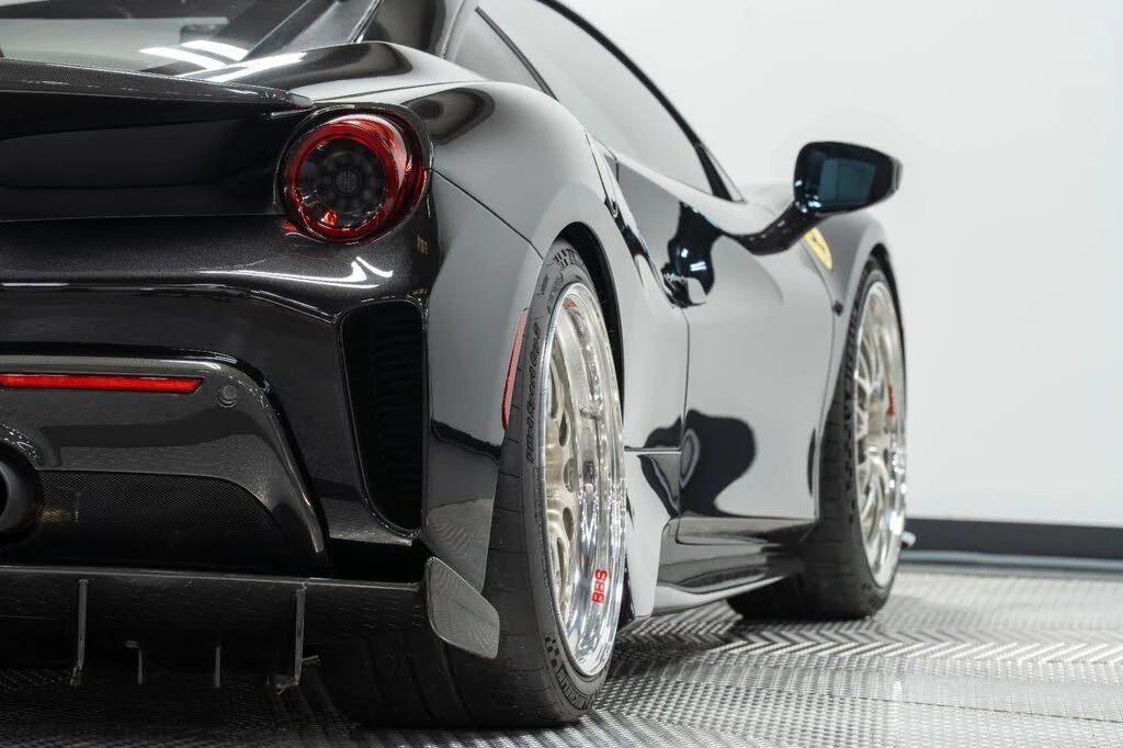 2019 Ferrari 488 Pista - Image 17 of 31