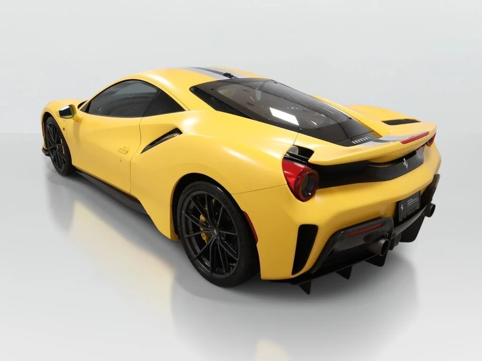 2019 Ferrari 488 Pista - Image 3 of 31