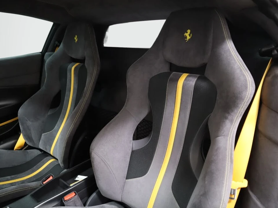 2019 Ferrari 488 Pista - Image 10 of 31