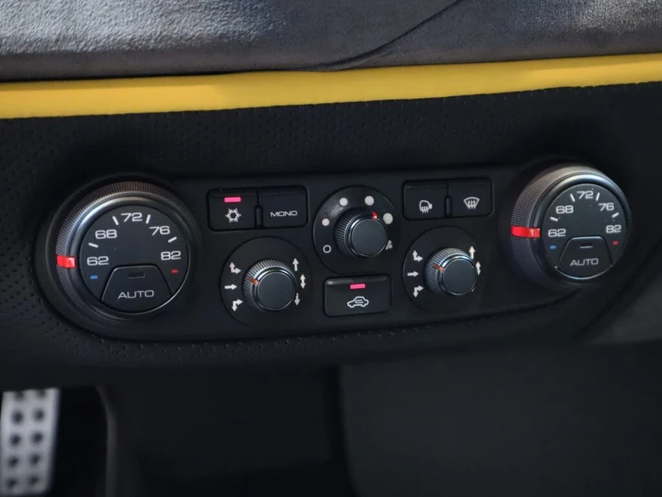 2019 Ferrari 488 Pista - Image 27 of 31