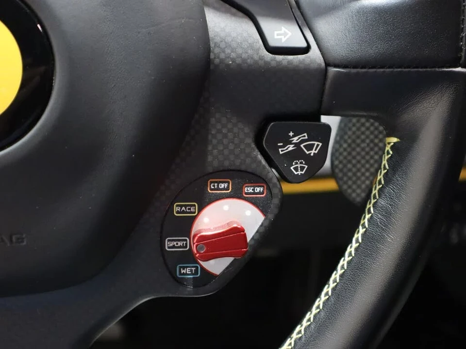 2019 Ferrari 488 Pista - Image 25 of 31