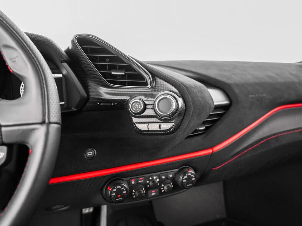 2019 Ferrari 488 Pista - Image 24 of 31