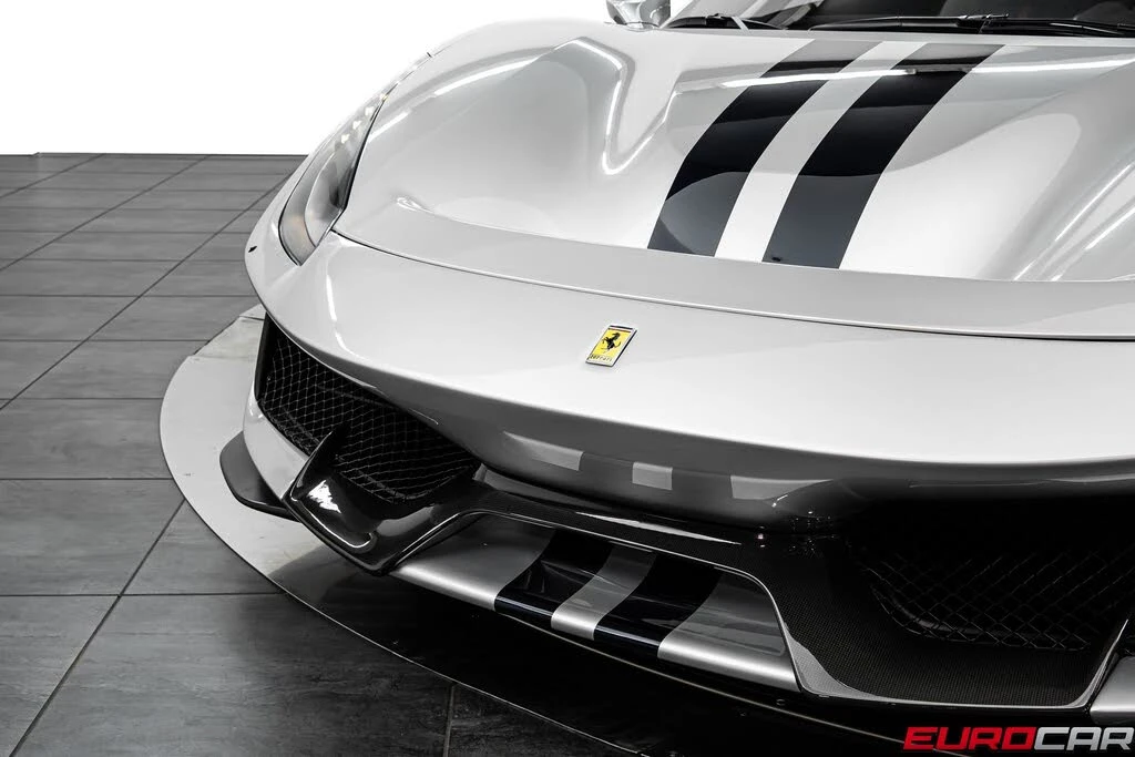 2019 Ferrari 488 Pista - Image 12 of 31