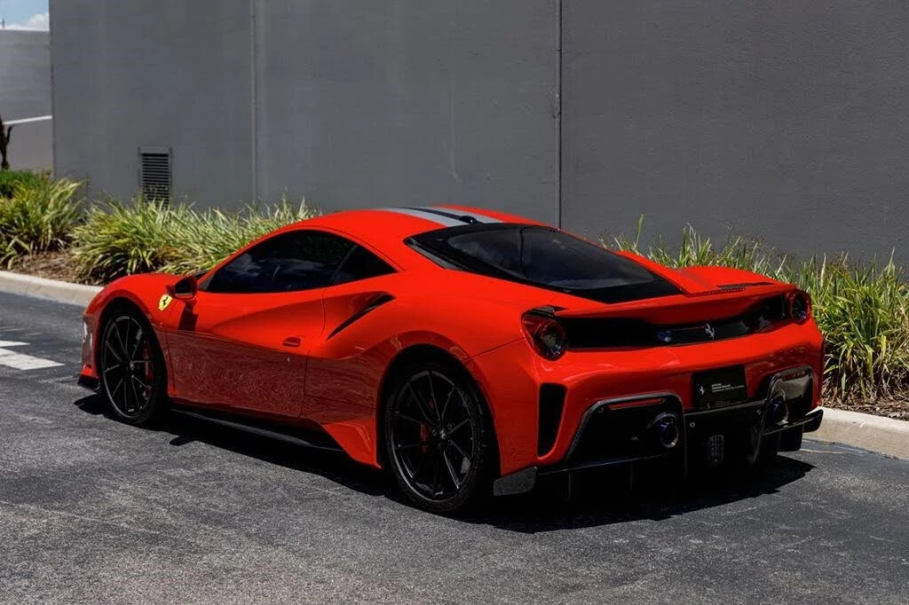2019 Ferrari 488 Pista - Image 3 of 31