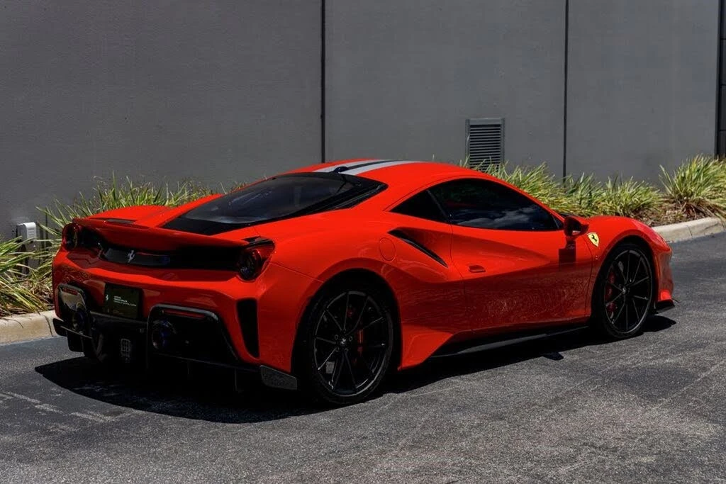 2019 Ferrari 488 Pista - Image 5 of 31