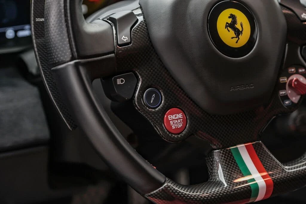 2019 Ferrari 488 Pista - Image 17 of 31