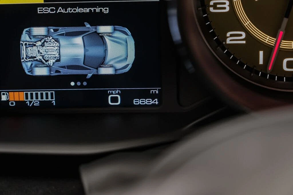 2019 Ferrari 488 Pista - Image 20 of 31