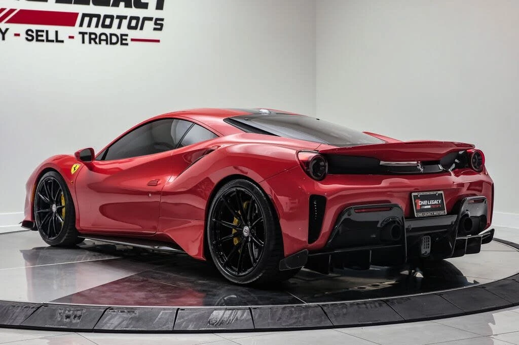 2019 Ferrari 488 Pista - Image 11 of 31