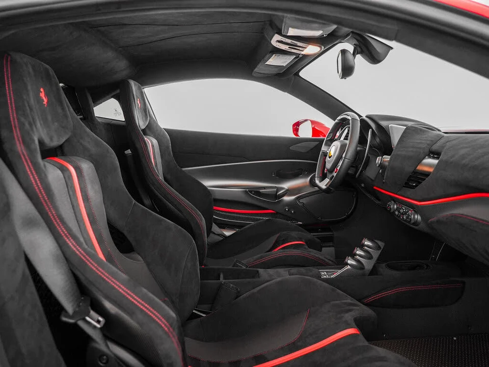 2019 Ferrari 488 Pista - Image 28 of 31