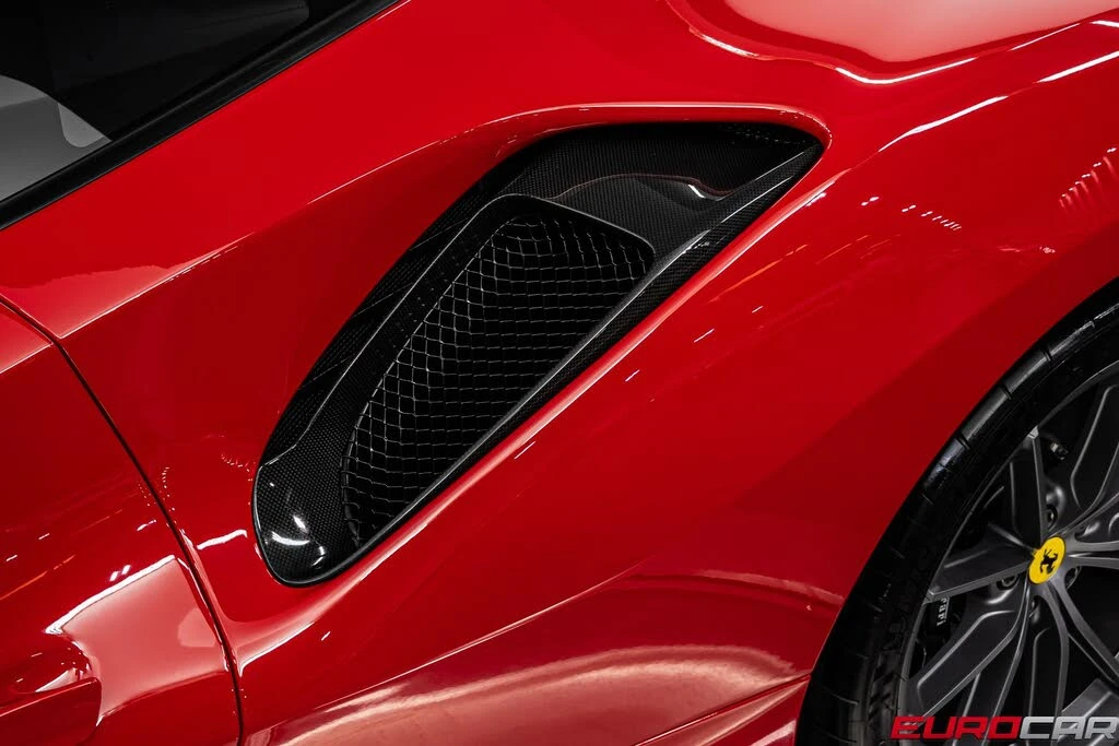 2019 Ferrari 488 Pista - Image 18 of 31