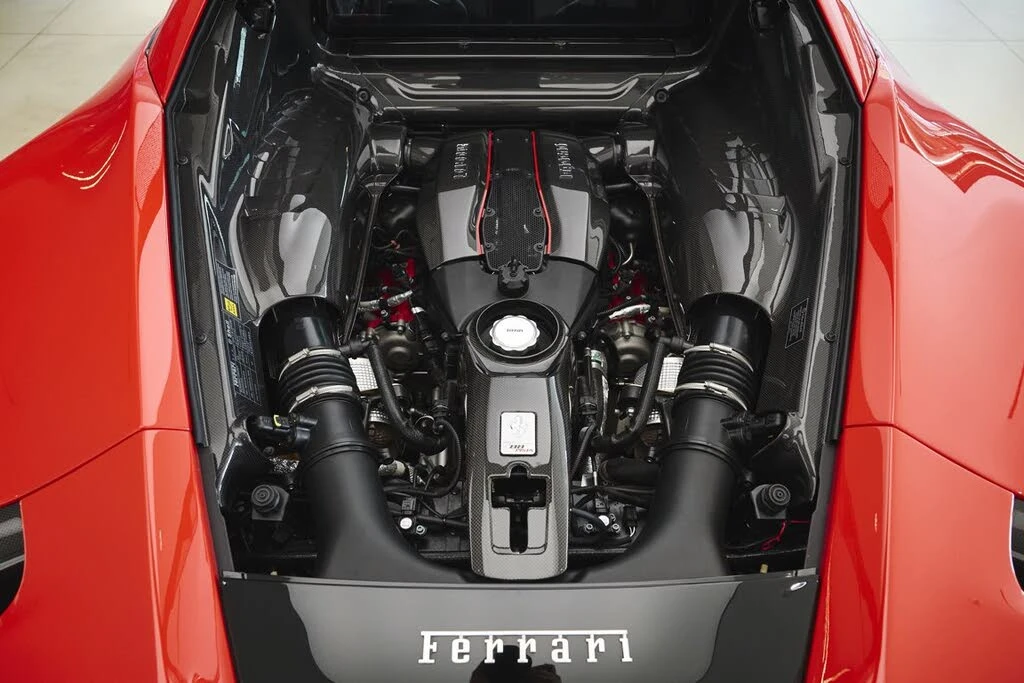 2019 Ferrari 488 Pista - Image 13 of 31