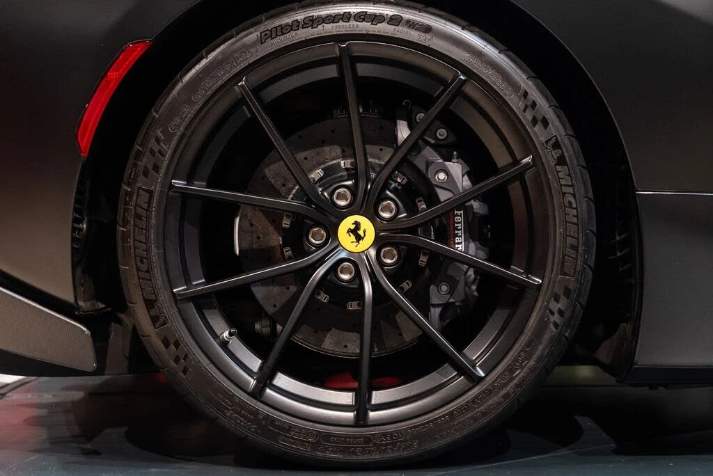 2019 Ferrari 488 Pista - Image 15 of 31