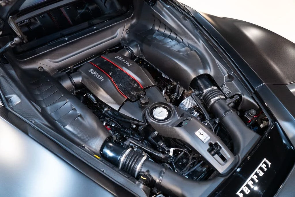 2019 Ferrari 488 Pista - Image 17 of 31